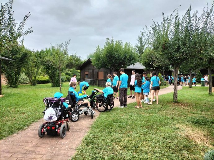 Asistentes al campamento ASPAYM