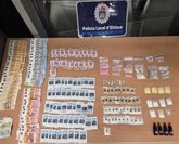 Foto: Arrestadas dos mujeres tras ser pilladas trapicheando con drogas en un vehículo en un semáforo en Ibiza