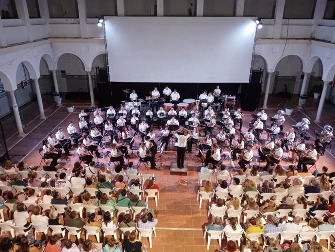 Imagen de un concierto de la Banda de Música Maestro Dueñas.