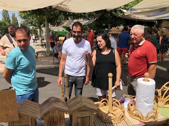 El alcalde de Chamartín inaugura el Mercado Agroalimentario