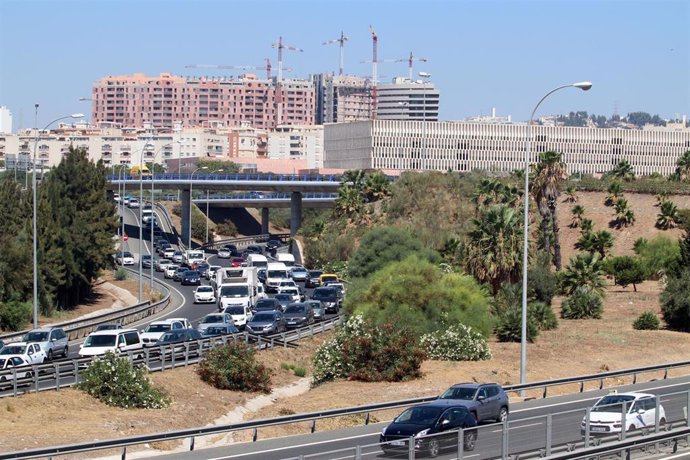 Archivo - Las carreteras de entrada y salida a Málaga en imagen de archivo. 