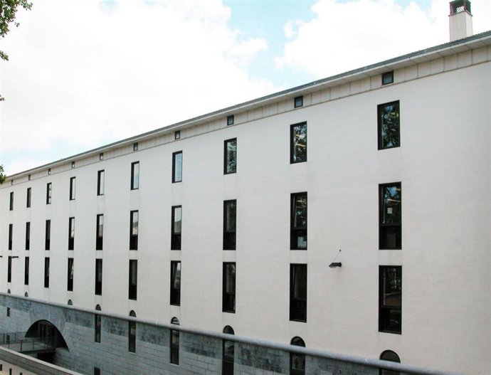 Fachada del Departamento de Educación del Gobierno de Navarra.