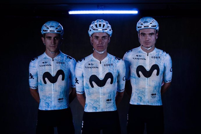 Movistar Team presenta su nuevo maillot para la Vuelta a España 2024