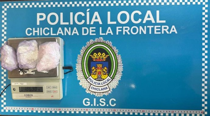 Cocaína incautada a un motorista en Chiclana de la Frontera (Cádiz)