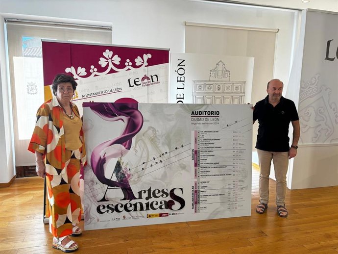 Los responsables municipales presentan la programación escénica para el Auditorio de León.