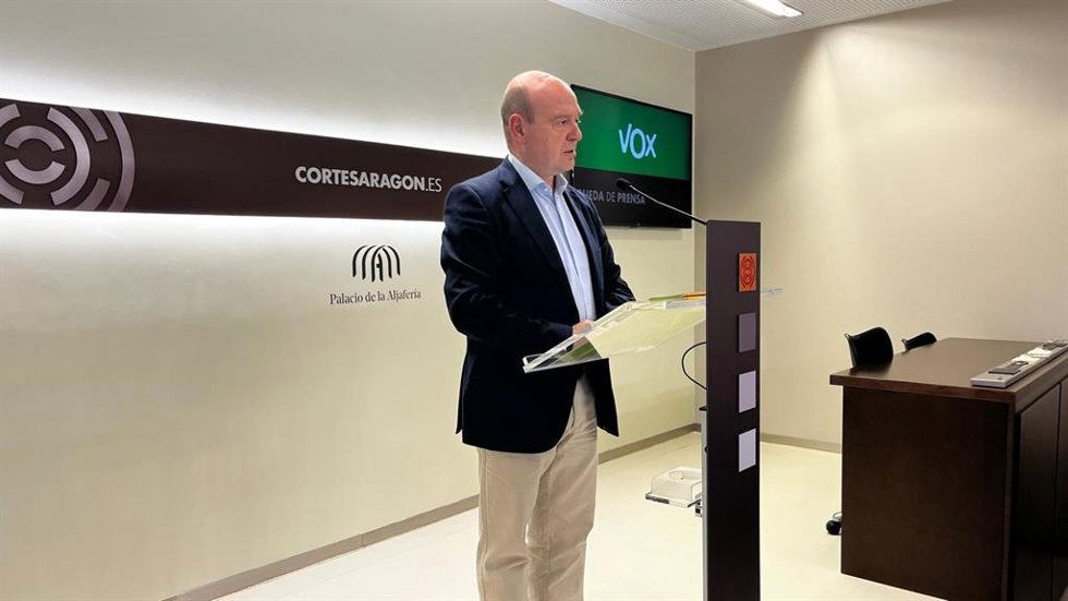 El portavoz de VOX en las Cortes de Aragón, Santiago Morón.