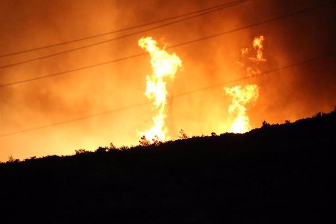 Incendio en Varnavas, Grecia