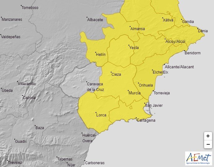 La Aemet mantiene su aviso por altas temperaturas para este martes y el de este miércoles por lluvia y tormentas