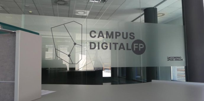 Dos nuevos cursos de especialización se va a impartir en el Campus Digital.
