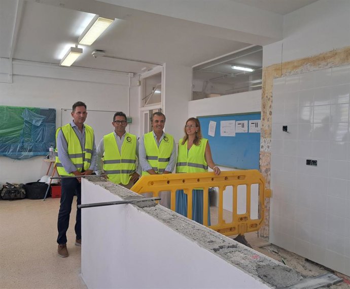 El conseller de Educación y Universidades, Antoni Vera.