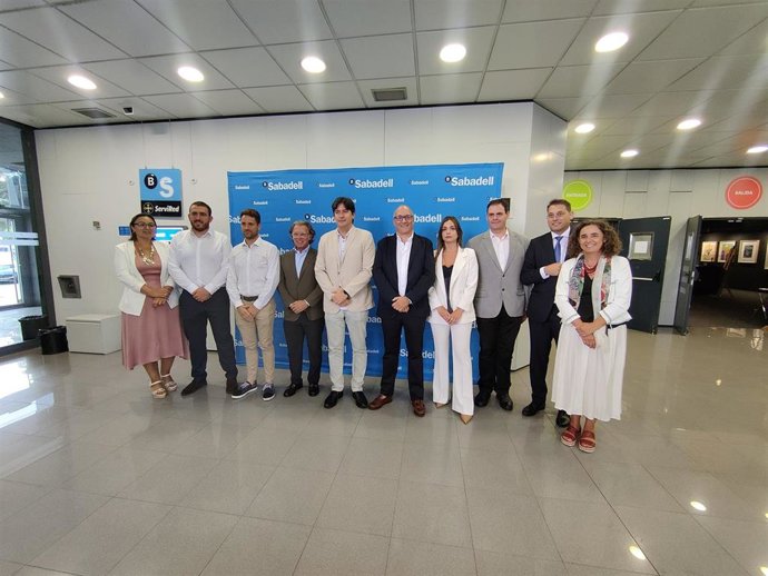 Borja Sánchez, en el centro