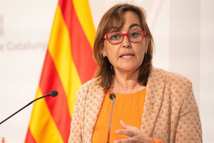La portavoz del Govern y consellera de Territorio, Vivienda y Transición Ecológica, Sílvia Paneque, en rueda de prensa.