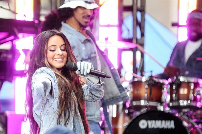 Archivo - 12 April 2022, US, New York: Camila Cabello performs at NBC's "Today" show at Rockefeller Plaza. Photo: Efren Landaos/SOPA Images via ZUMA Press Wire/dpa