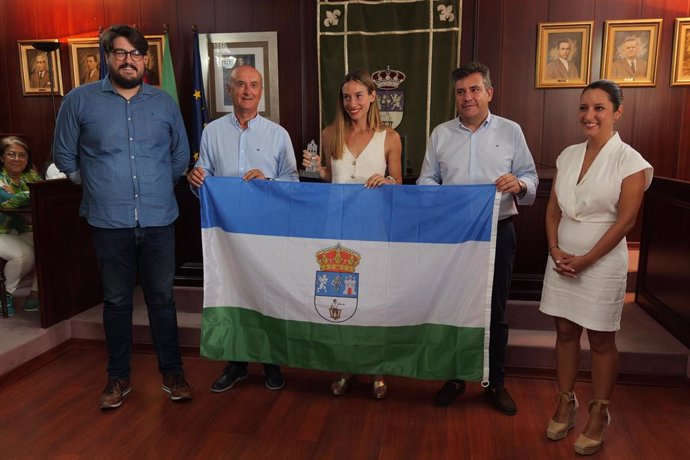 Recepción de la atleta lepera Laura García-Caro tras su paso por los Juegos Olímpicos de París.