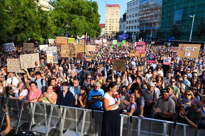 Manifestaciones en Bratislava contra la ministra de Cultura de Eslovaquia