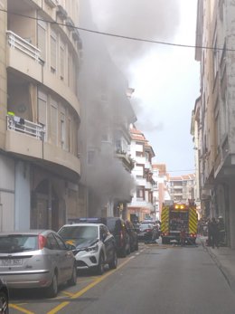 Incendio en garaje de bloque de pisos en Santoña