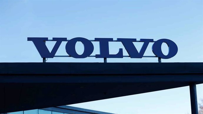 Archivo - Logo de Volvo Cars