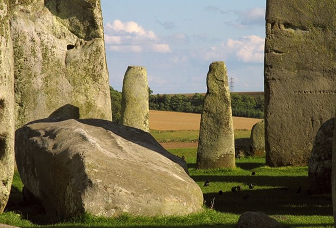 Piedra del altar de Stonhenge, en primer término