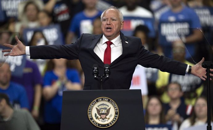 El gobernador de Minesota, Tim Walz