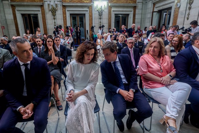 Ayuso y Almeida en la misa de la festividad de la Virgen de la Paloma