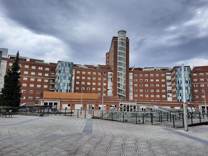 Archivo - Hospital de Cruces, en Barakaldo (Bizkaia)