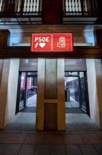 El PSOE investigará contratos de la Xunta con la familia de Feijóo y comisiones de la pareja de Ayuso