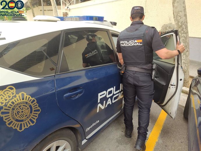 Agente de la Policía Nacional en Palma