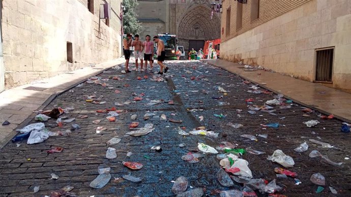 Basura en las Fiestas de San Lorenzo de Huesca.