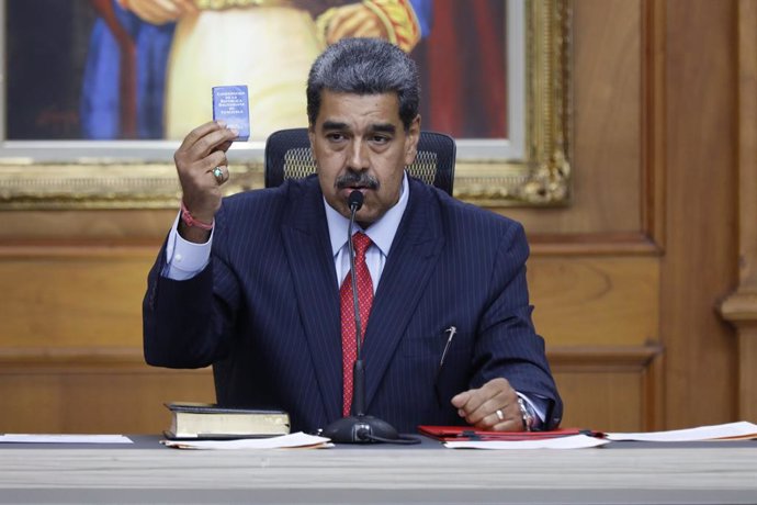 InternacionalCategorias.-Venezuela.- Maduro reivindica la "soberanía" de Venezuela tras la propuesta de repetición electoral