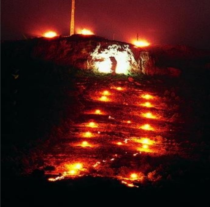 Fiesta de los Montones de Carcelén.