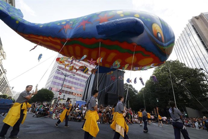 Desfile de La Ballena en Bilbao