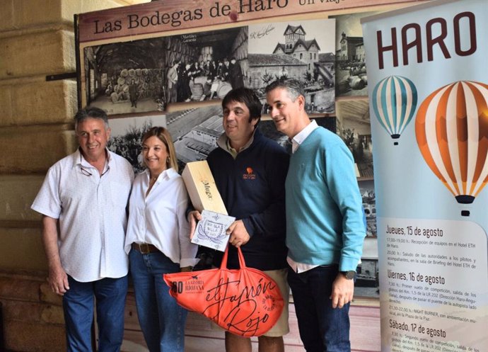 Entrega de premios de la regata de globos de Haro