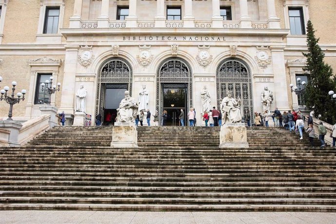 Archivo - Imagen de la fachada de la Biblioteca Nacional durante la Jornada de Puertas Abiertas en la Biblioteca Nacional de España, a 22 de abril de 2023, en Madrid (España)