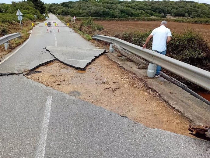 Carretera afectada por la DANA en Menorca