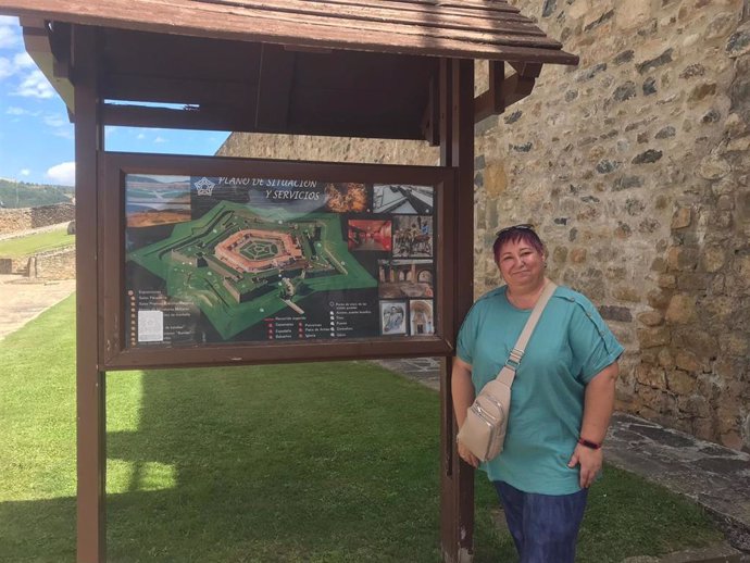 Esther Campo, visitante un millón de la Ciudadela de Jaca