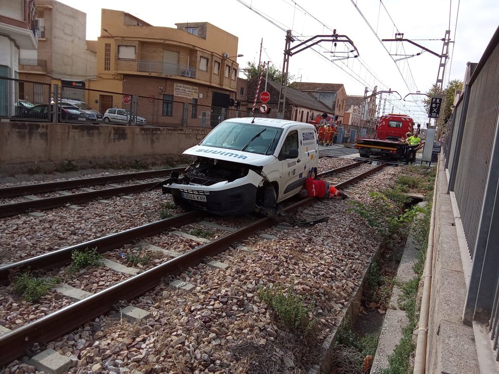 Furgoneta siniestrada en Moncada