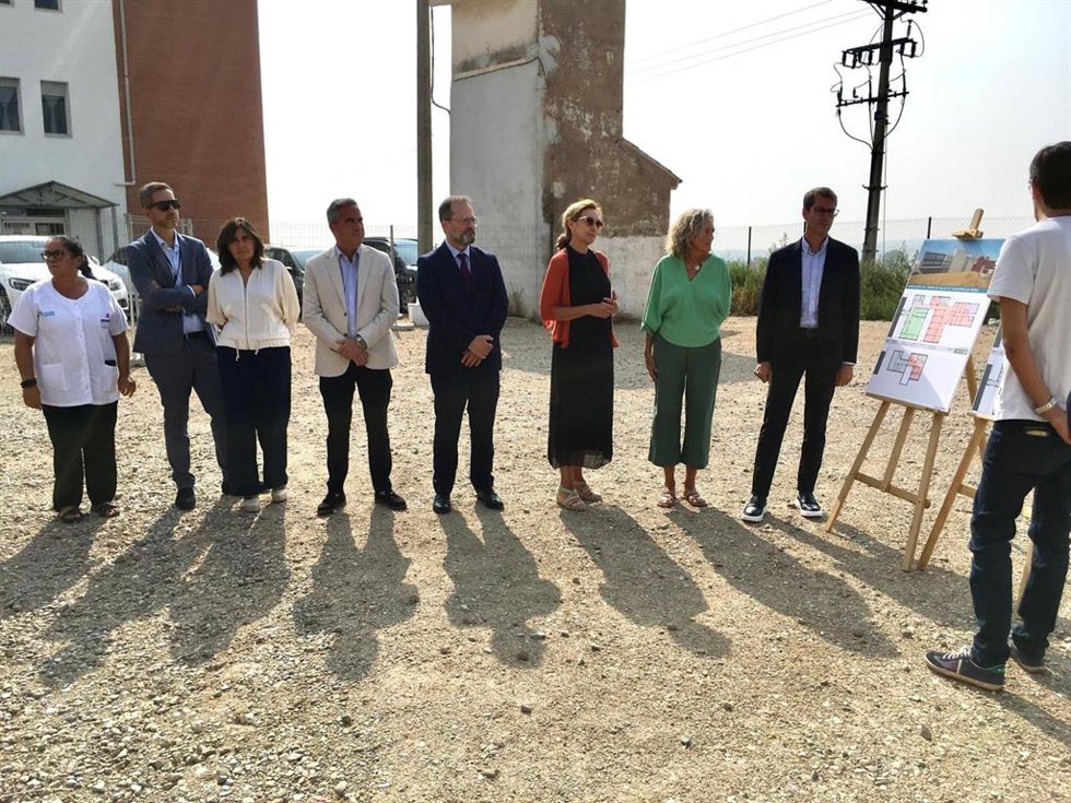Capellán anuncia el comienzo inminente de la ampliación del Centro de Salud de Calahorra