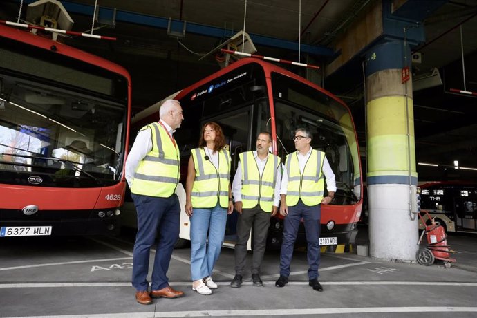 Laia Bonet visita la cochera Triangle de Barcelona