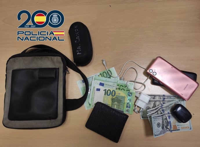 Dinero recuperado tras un robo a unos turistas en el centro de Granada