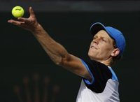 Sinner, absuelto de dos positivos por clostebol