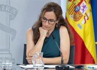 Mónica García pide al PP que "contenga sus alarmas innecesarias" y "mensajes anticientíficos" sobre viruela del mono