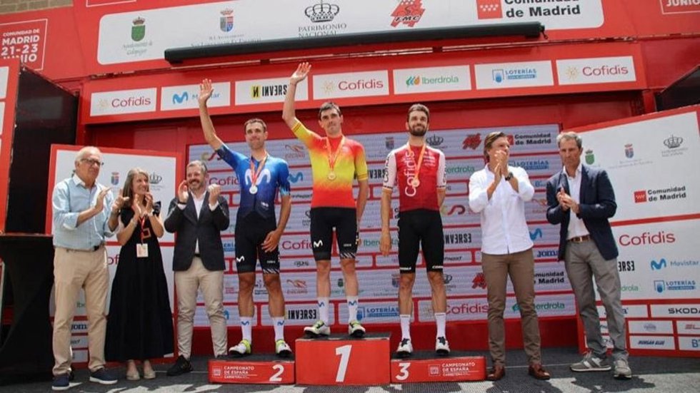 Archivo - Alex Aranburu, en el podio como campeón de España en línea en San Lorenzo de El Escorial