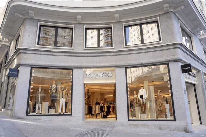 Tienda de Mango en Plaza España