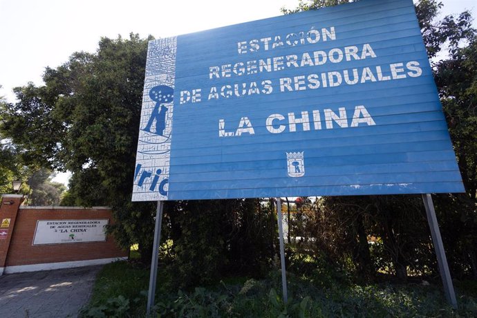 Archivo - Depuradora La China en Madrid (España).