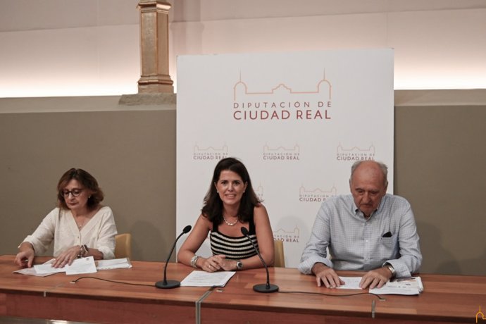 Rueda de prensa de presentación del evento sobre el V Centenario de la Sentencia de Valladolid.