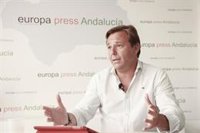 PP-A defiende el cambio de consejeros de Moreno para "relanzar un gobierno sólido" que realiza una "excelente labor"