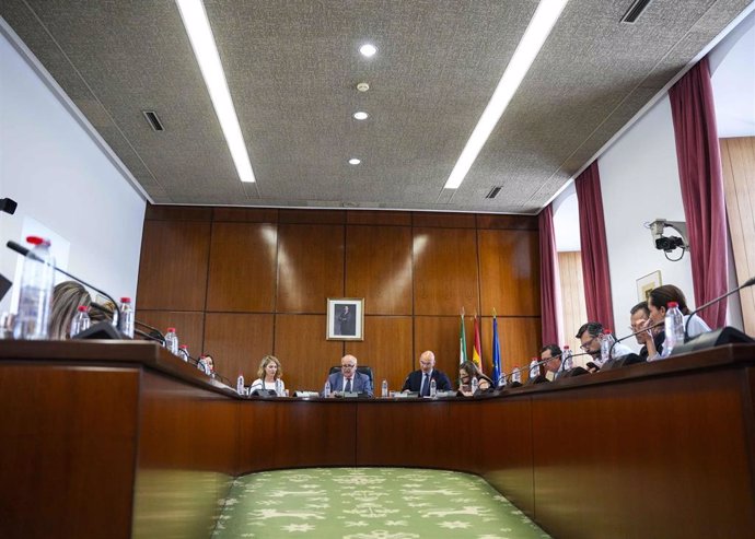 Archivo - Reunión de la Junta de Portavoces del Parlamento andaluz. (Foto de archivo).