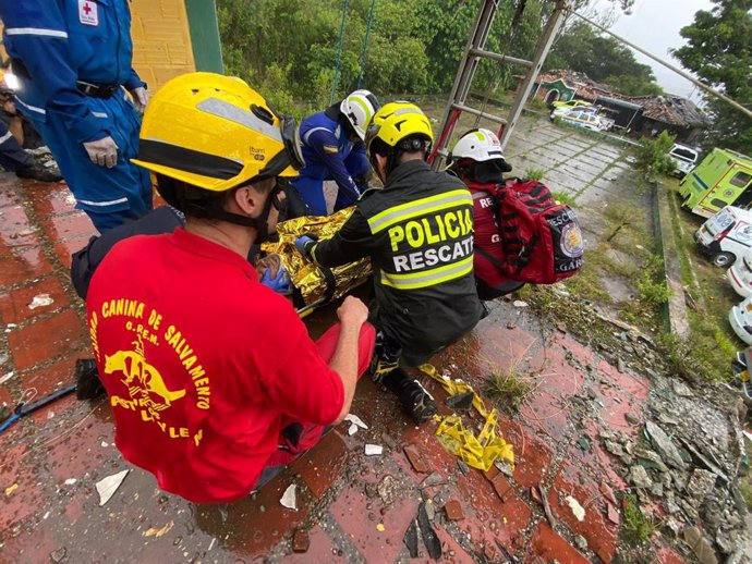 El GREM participa en labores humanitarias en América del Sur