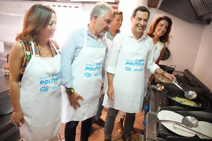 El presidente del PP-A, Juanma Moreno, el inicio del curso político del PP de Málaga en Alhaurín el Grande junto a Patricia Navarro, Elías Bendodo y Antonia Ledesma