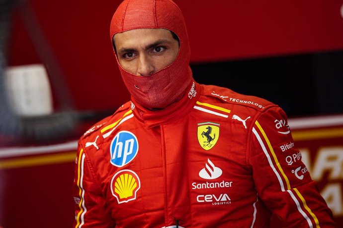 SAINZ Carlos (spa), Scuderia Ferrari SF-24, portrait during the Formula 1 Heineken Dutch Grand Prix 2024, 15th round of the 2024 Formula One World Championship from August 23 to 25, 2024 on the Circuit Zandvoort, in Zandvoort, Netherlands - Photo Xavi Bon